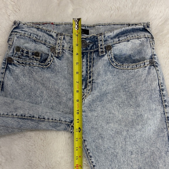 True Religion ,Ricky,size 33,Light Blue relaxed straight. - Picture 10 of 17